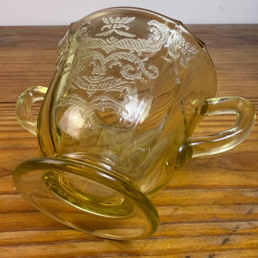 Vintage Federal Glass Patrician "Spoke" Creamer & Sugar Set |  Depression Glass - Picture 5 of 14